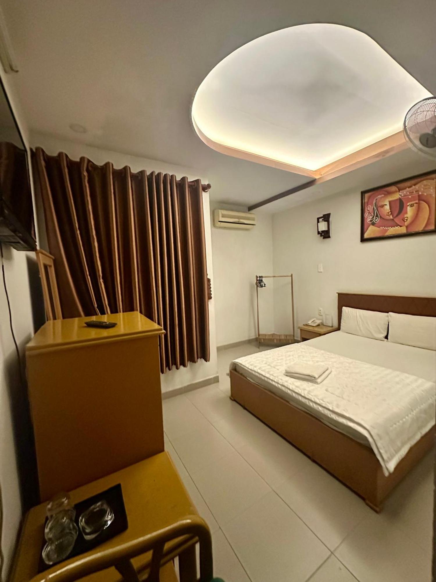Hotel Ngoc Hoa Mai Ho Či Minovo Město Exteriér fotografie